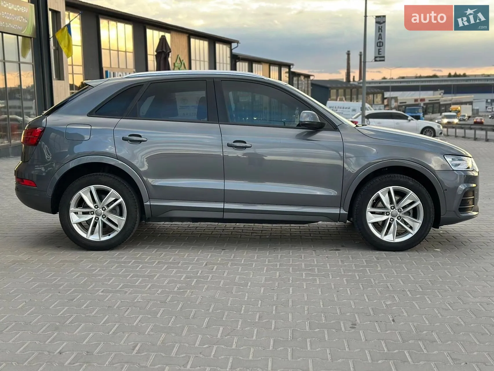 Audi Q3, 2016