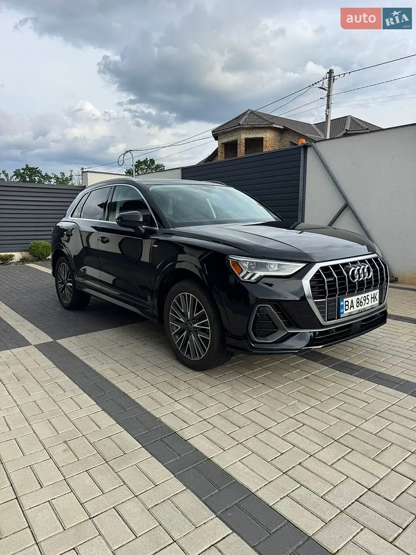 Audi Q3, 2021