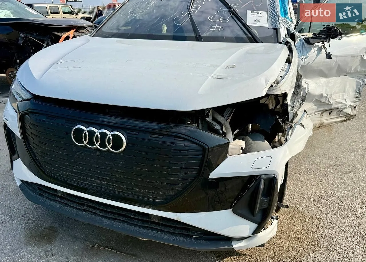 Audi Q4 e-tron, 2022