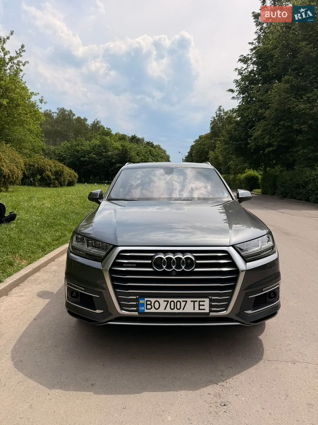 Audi Q7 e-tron, 2017