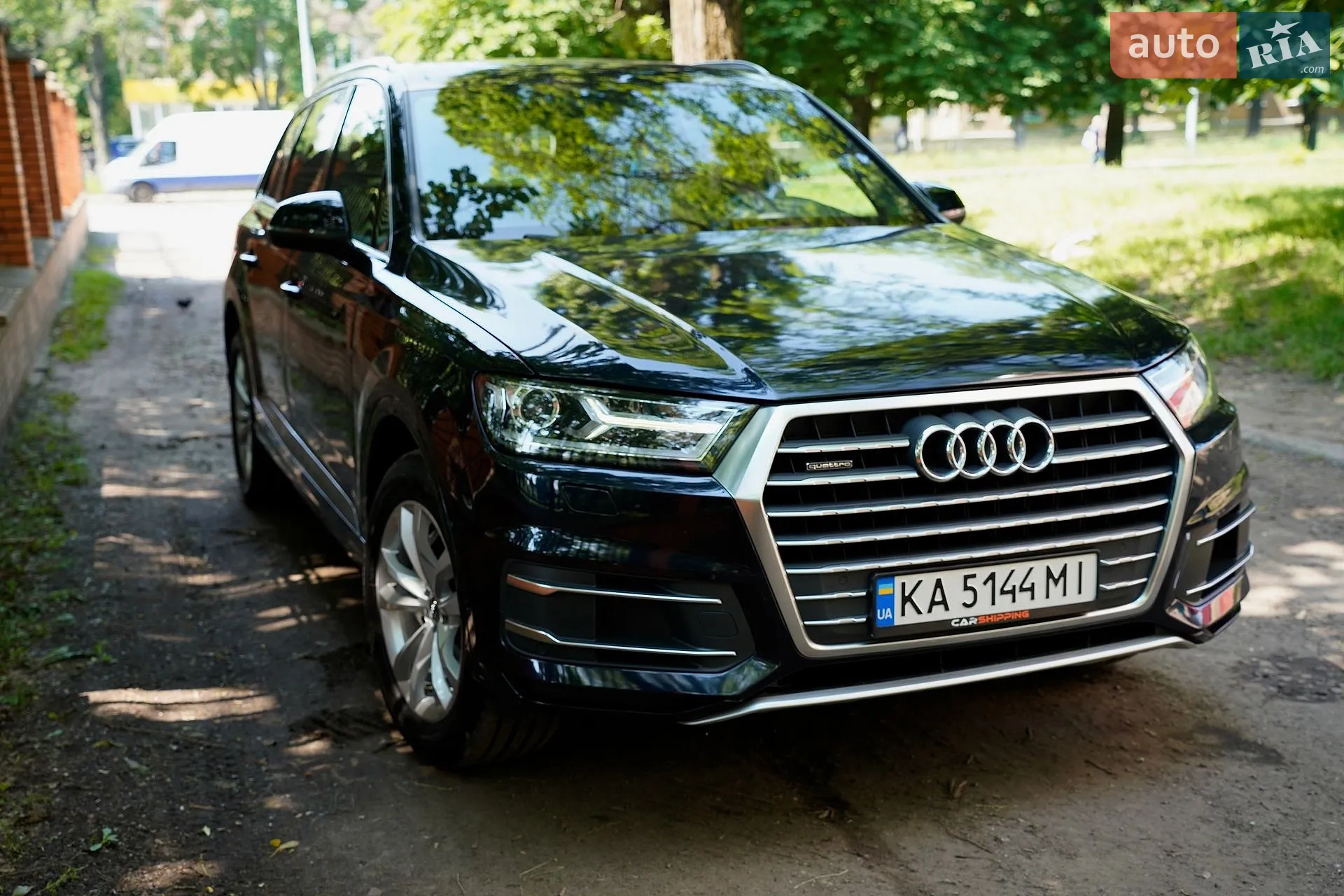 Audi Q7 2017 — 1