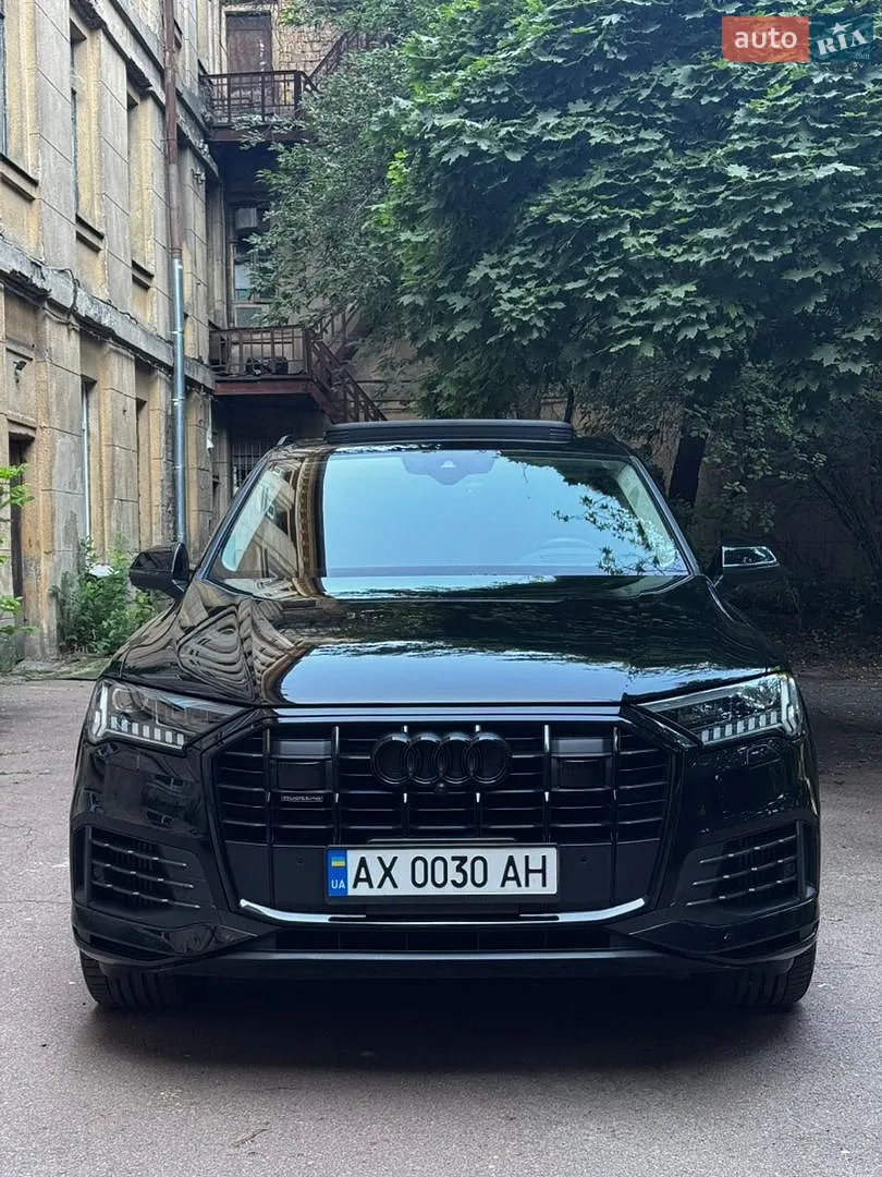 Audi Q7, 2022
