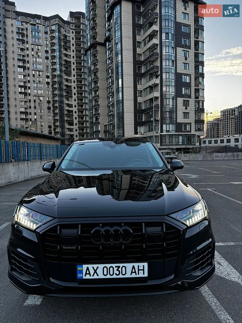Audi Q7, 2022