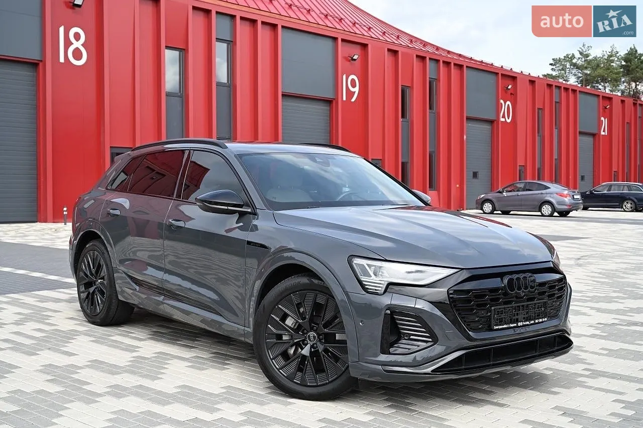 Audi Q8 e-tron, 2024