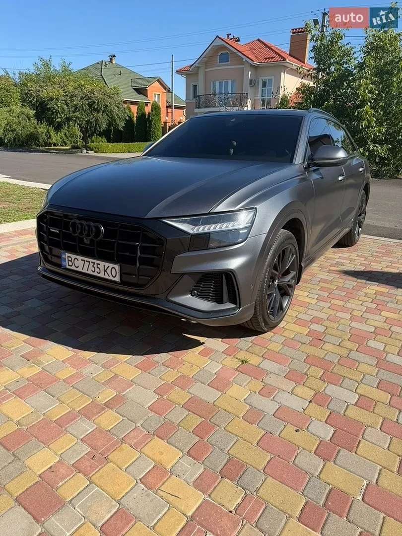 Audi Q8, 2020