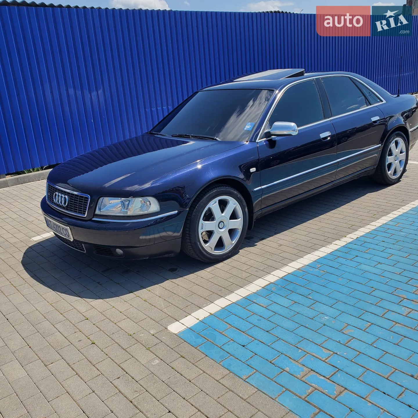 Audi S8, 1999