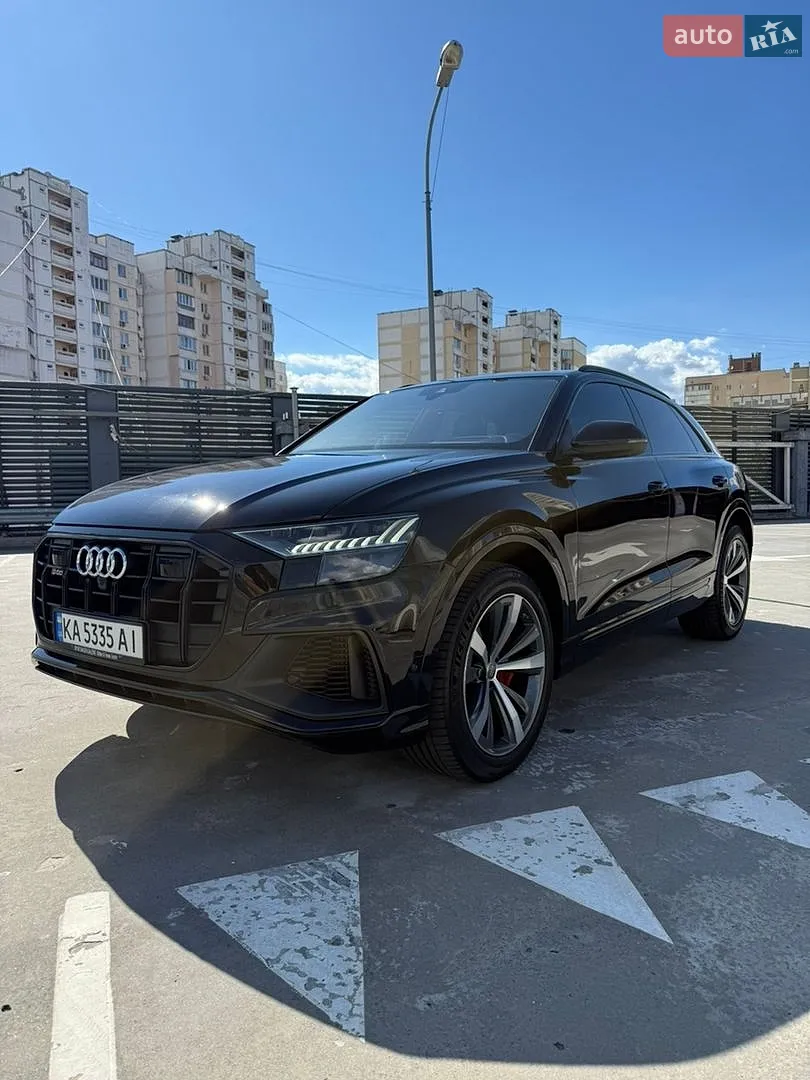 Audi SQ8, 2020