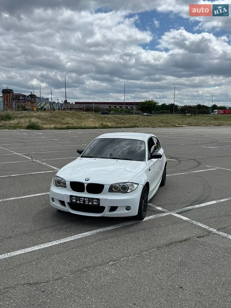 BMW 1 Series, 2008