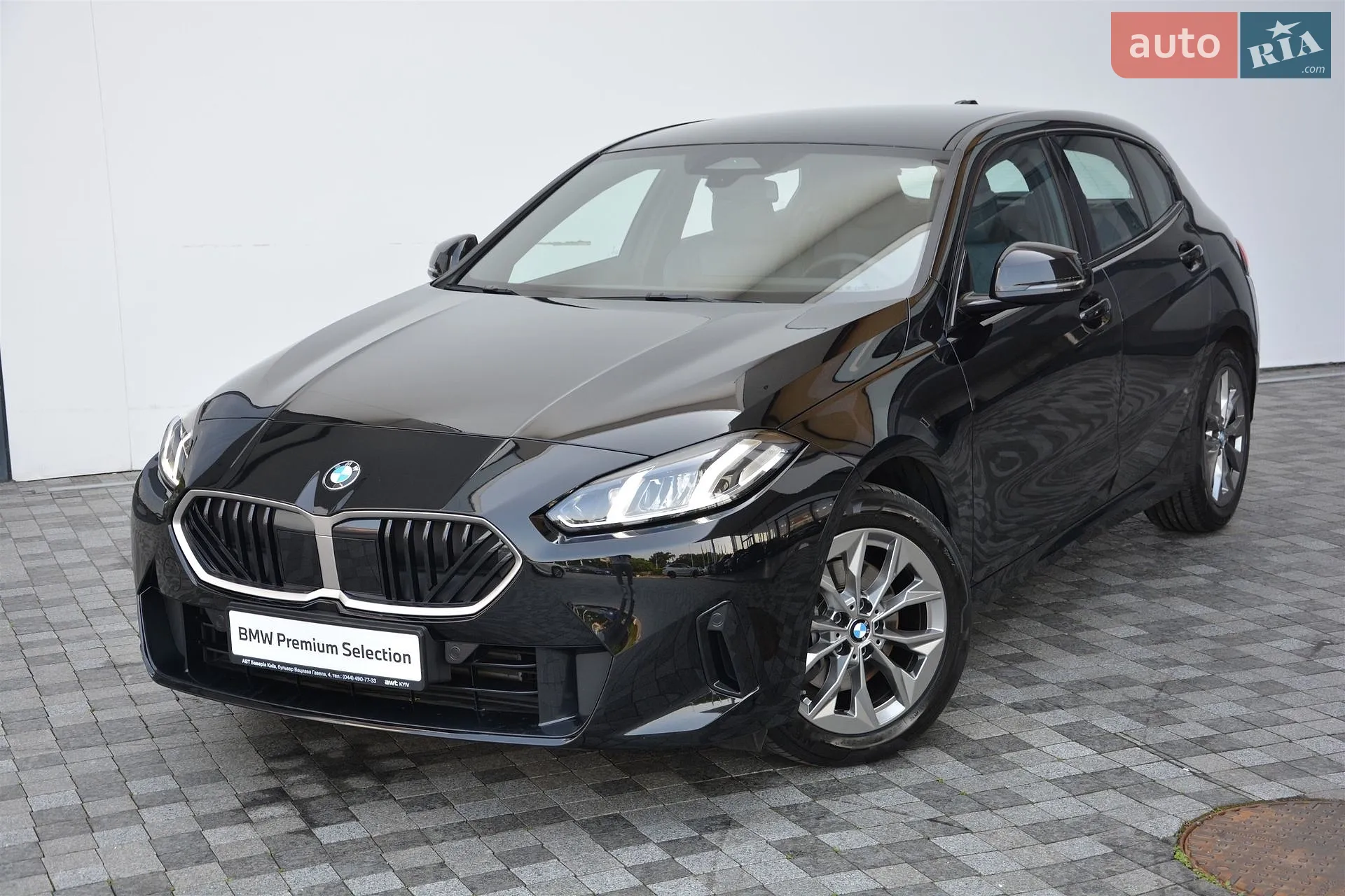 BMW 1 Series, 2024