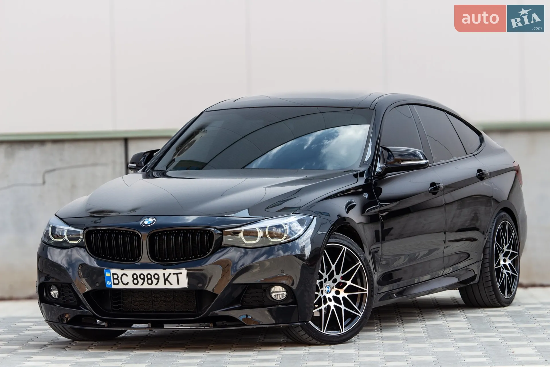 BMW 3 Series GT 2017 — 1