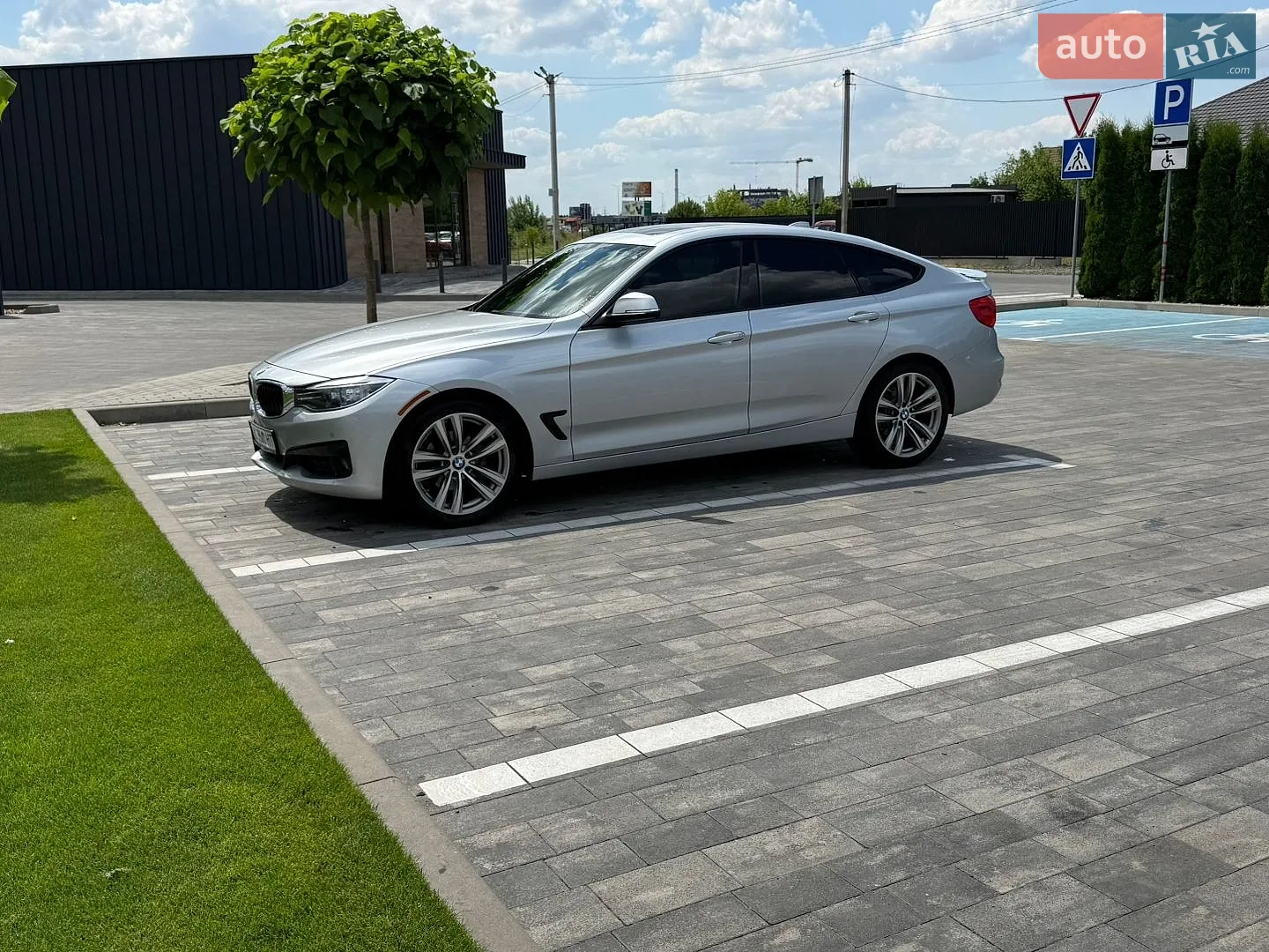 BMW 3 Series GT, 2015
