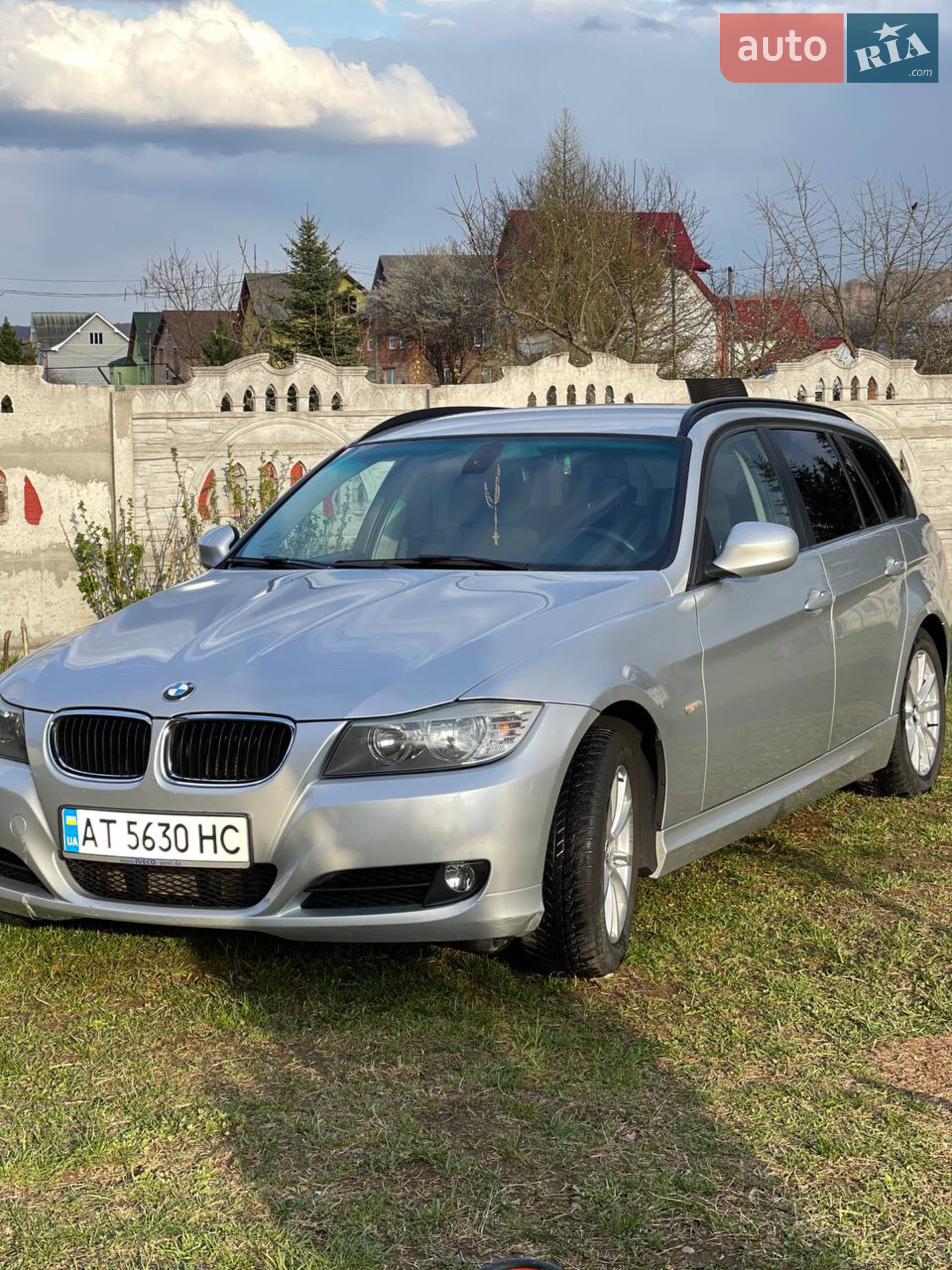 BMW 3 Series, 2011