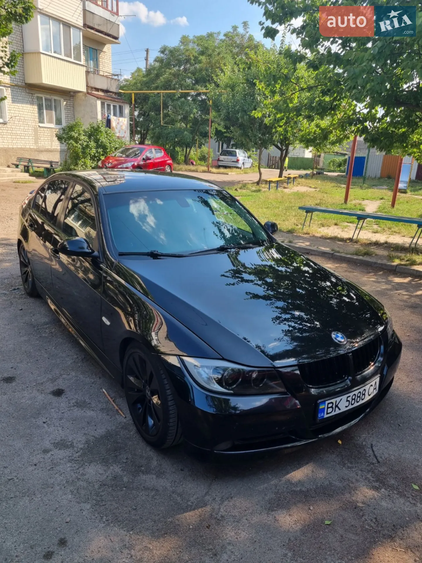 BMW 3 Series, 2005