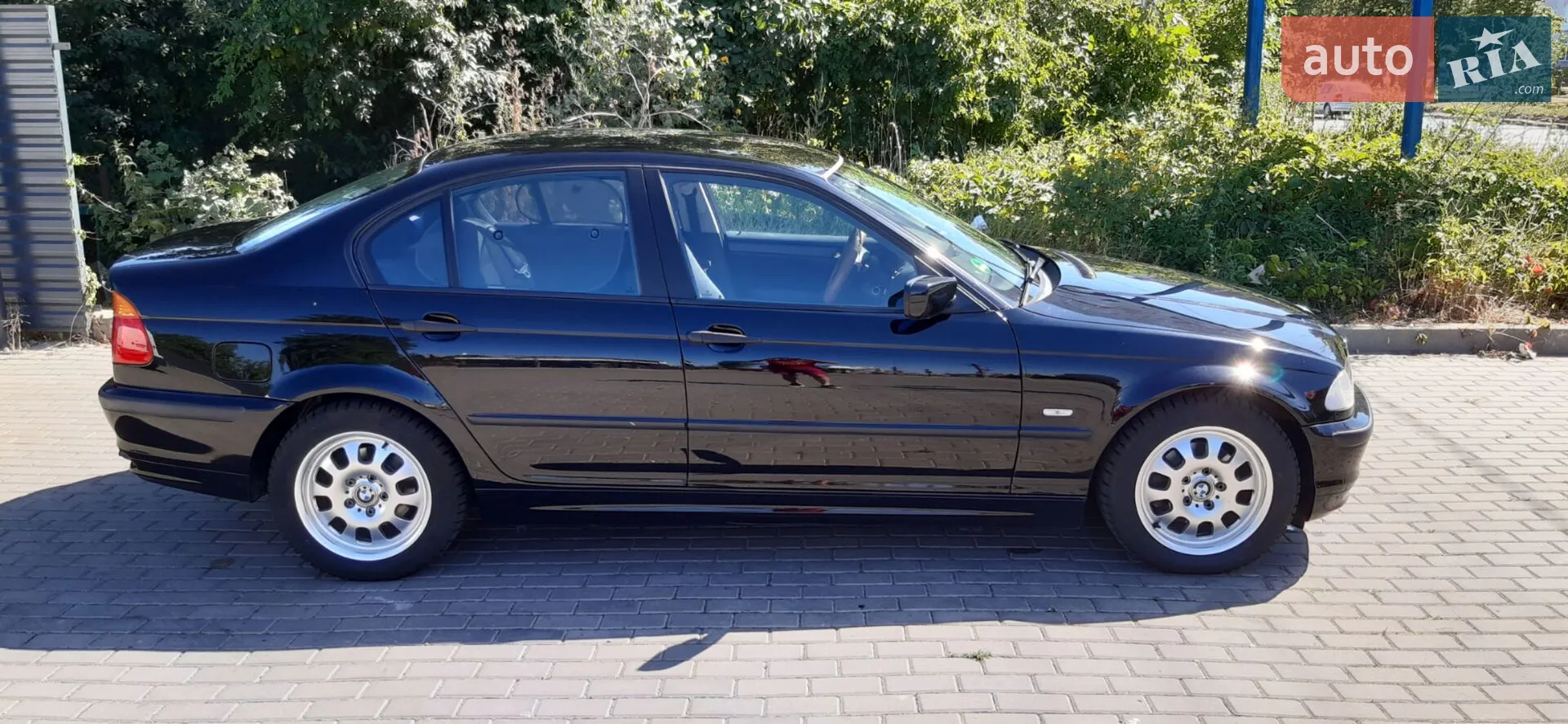 BMW 3 Series, 1998