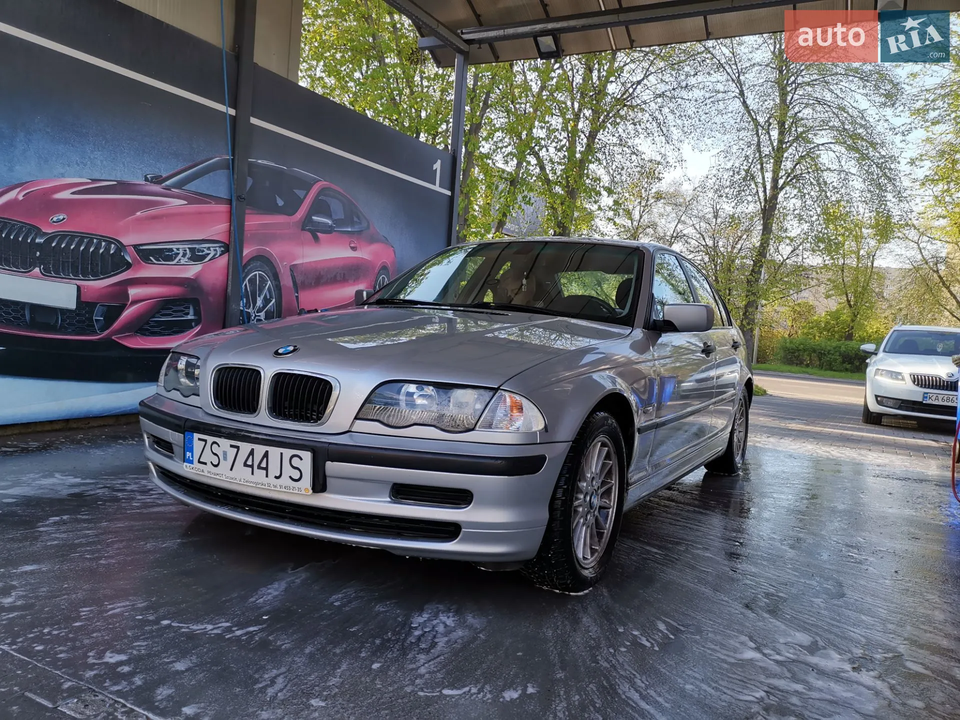 BMW 3 Series, 2001
