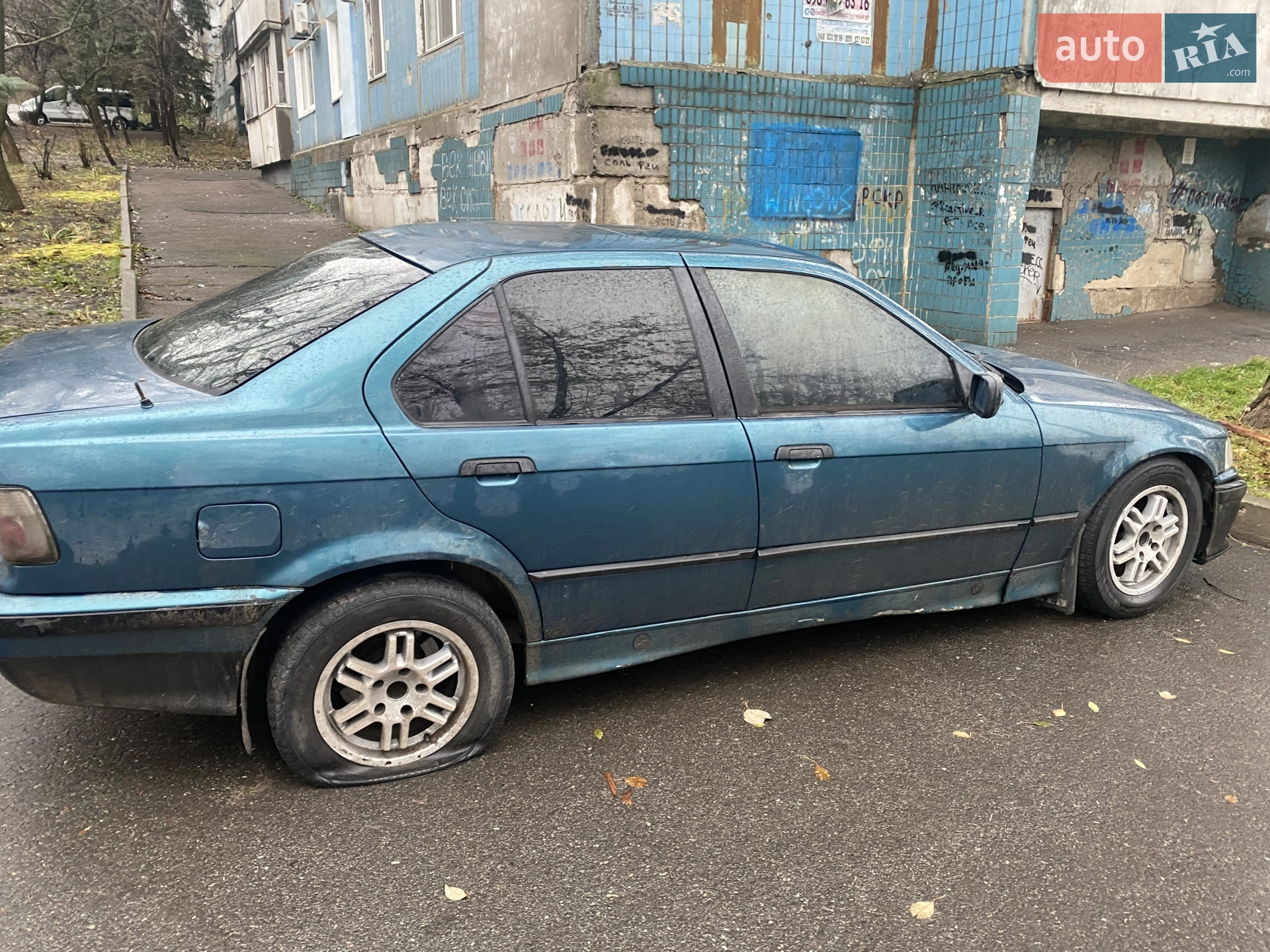 BMW 3 Series, 1993