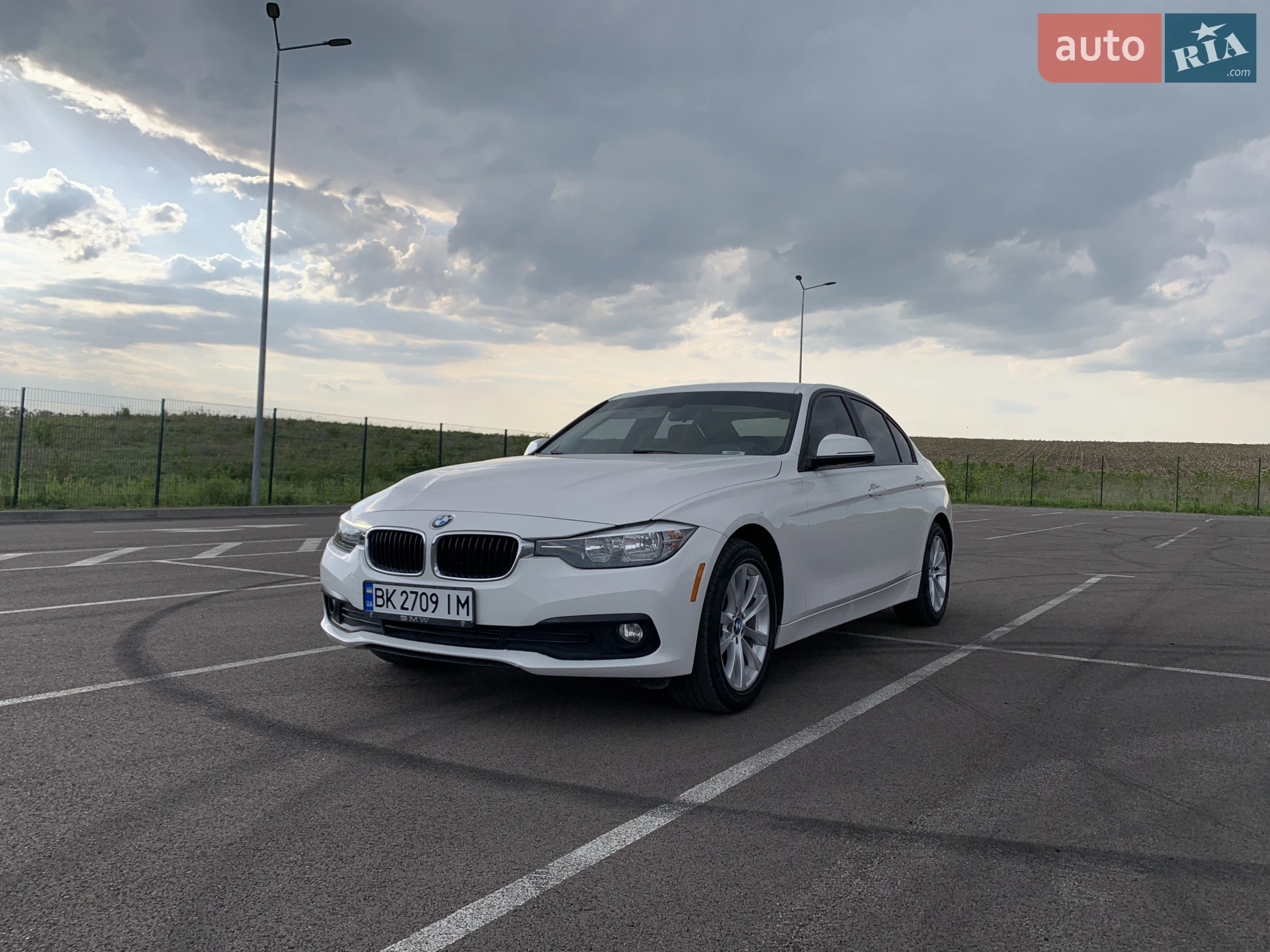 BMW 3 Series, 2016