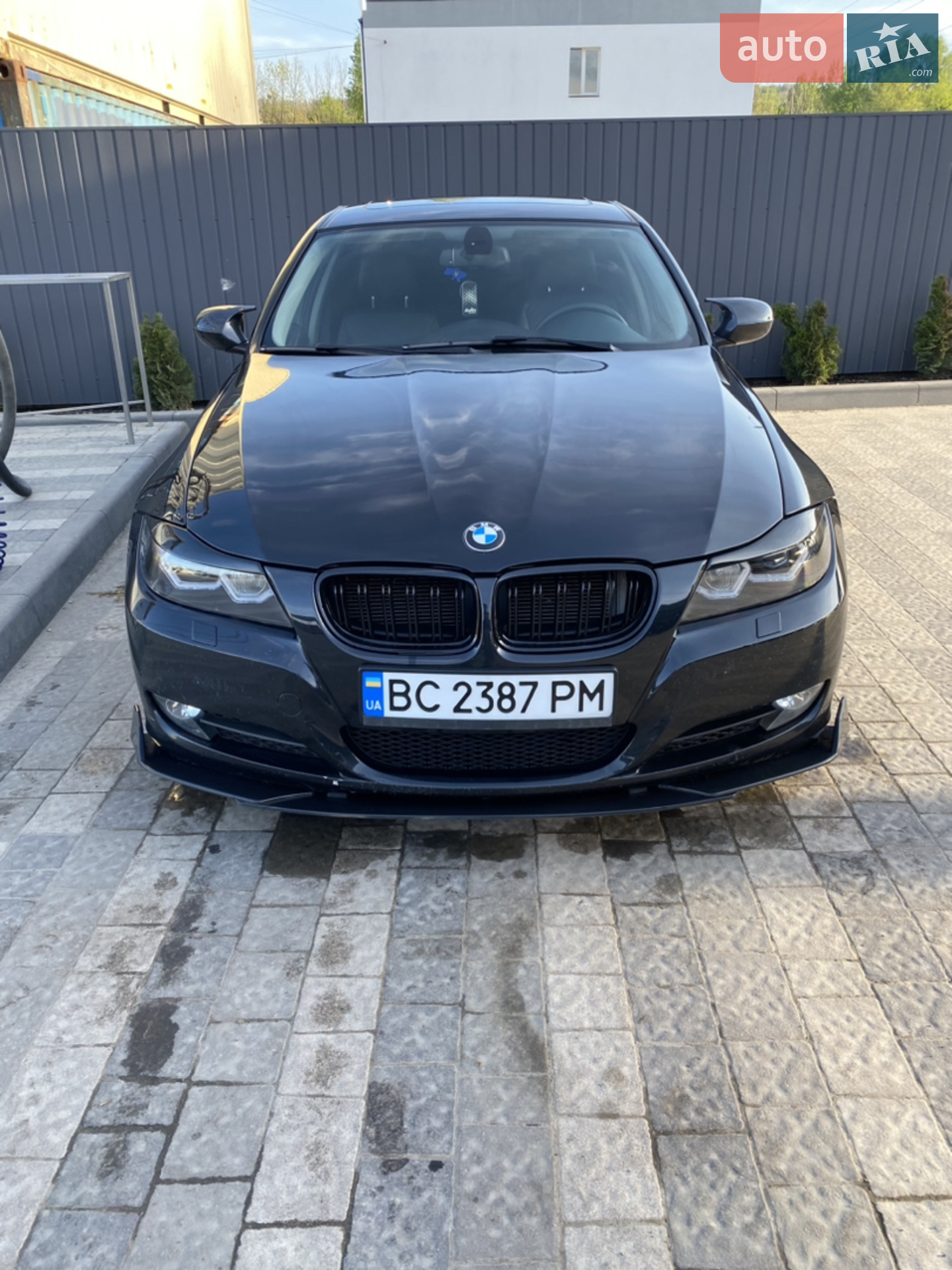 BMW 3 Series, 2011
