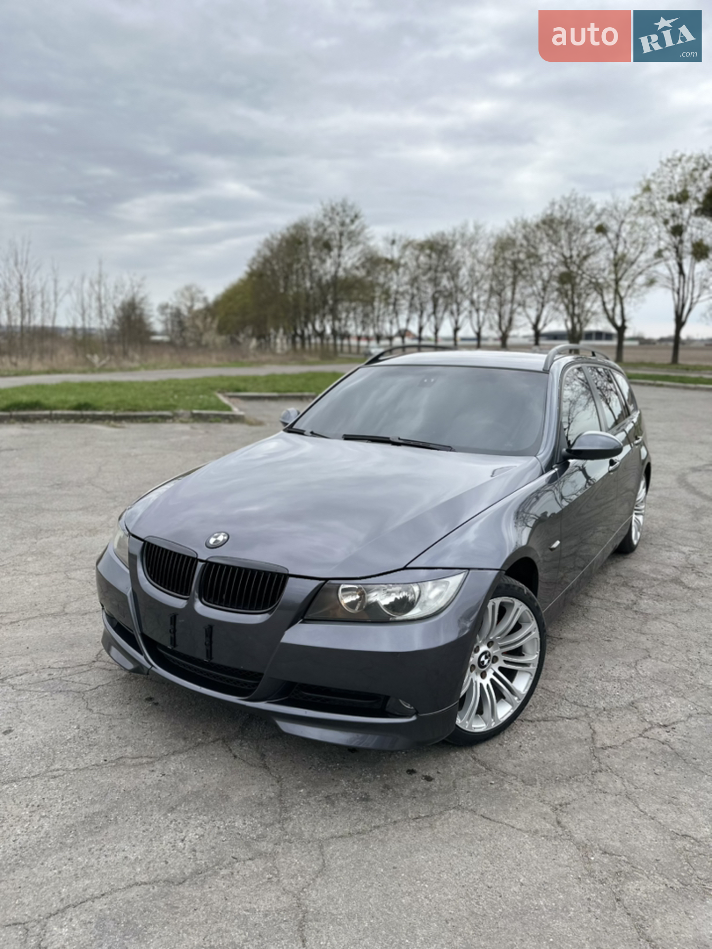 BMW 3 Series, 2005