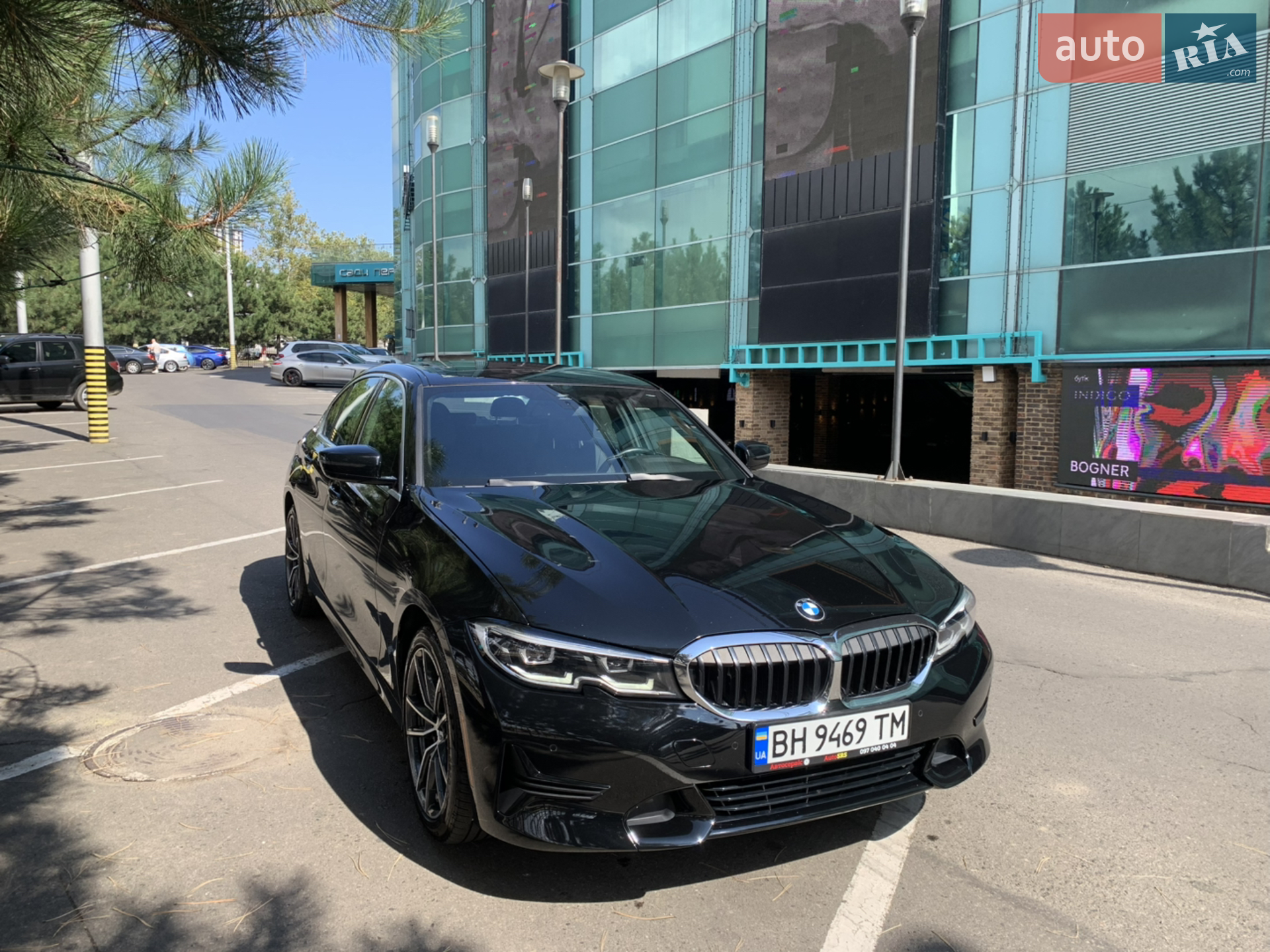 BMW 3 Series, 2019