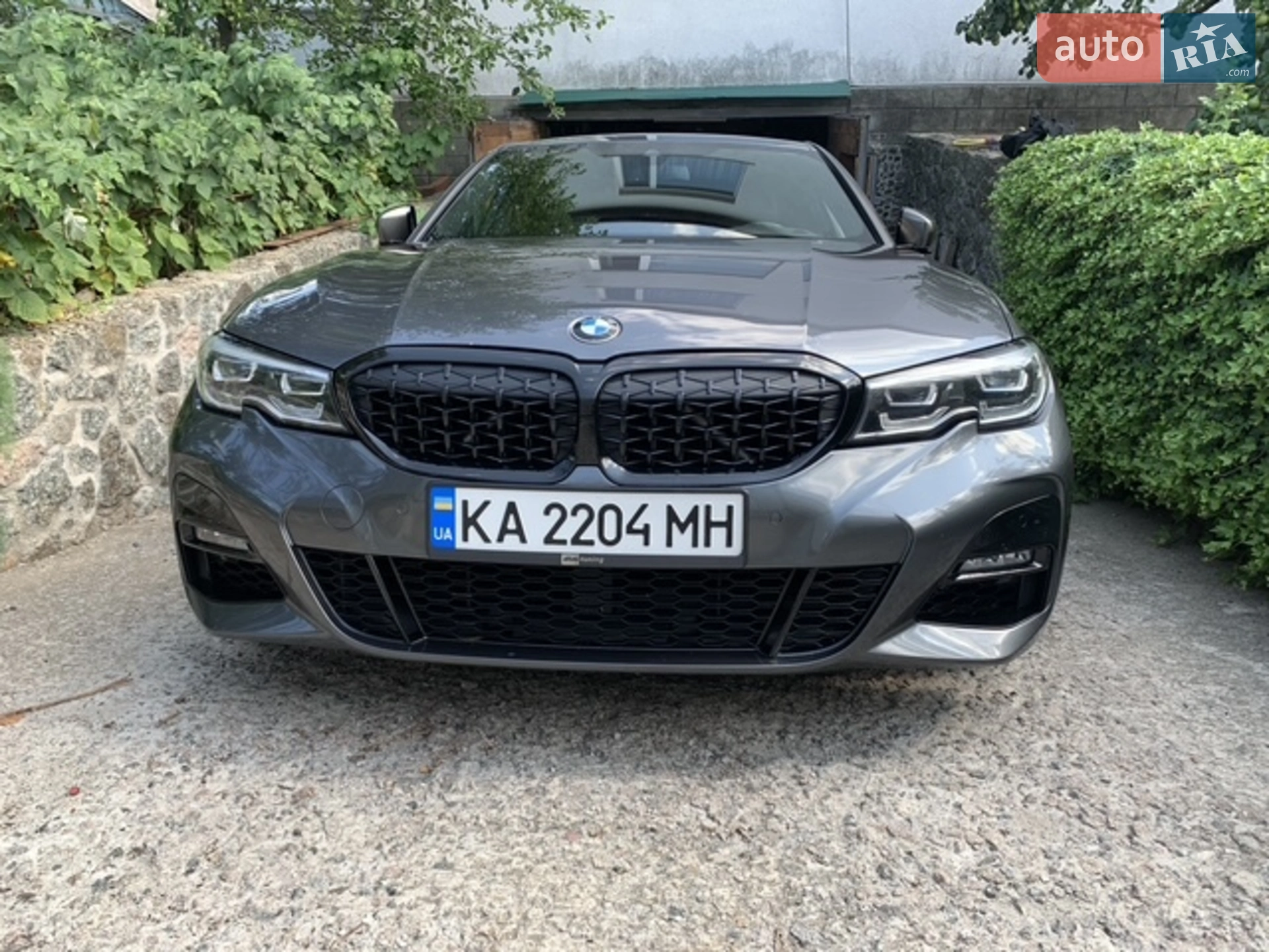 BMW 3 Series, 2019