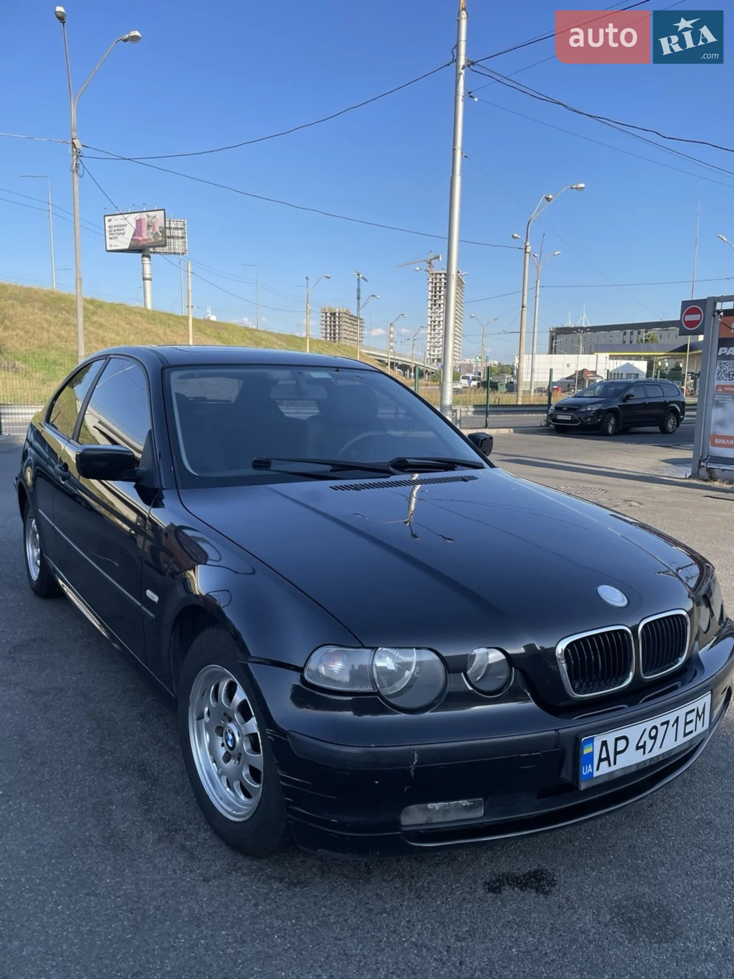 BMW 3 Series, 2003