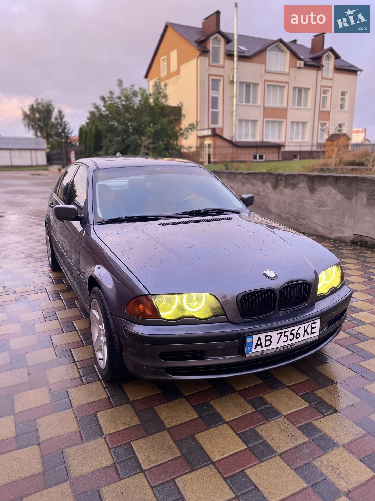 BMW 3 Series, 1999