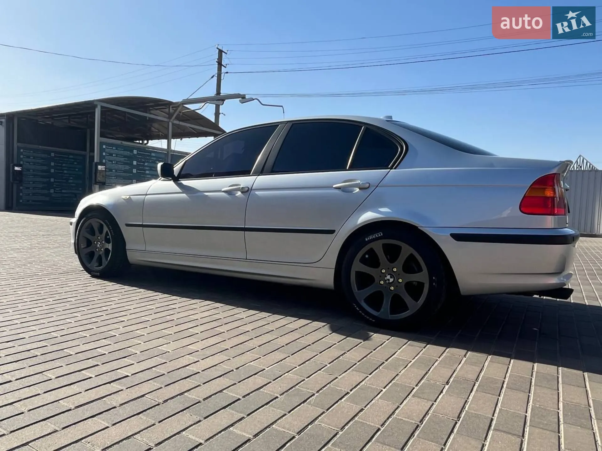 BMW 3 Series, 2004