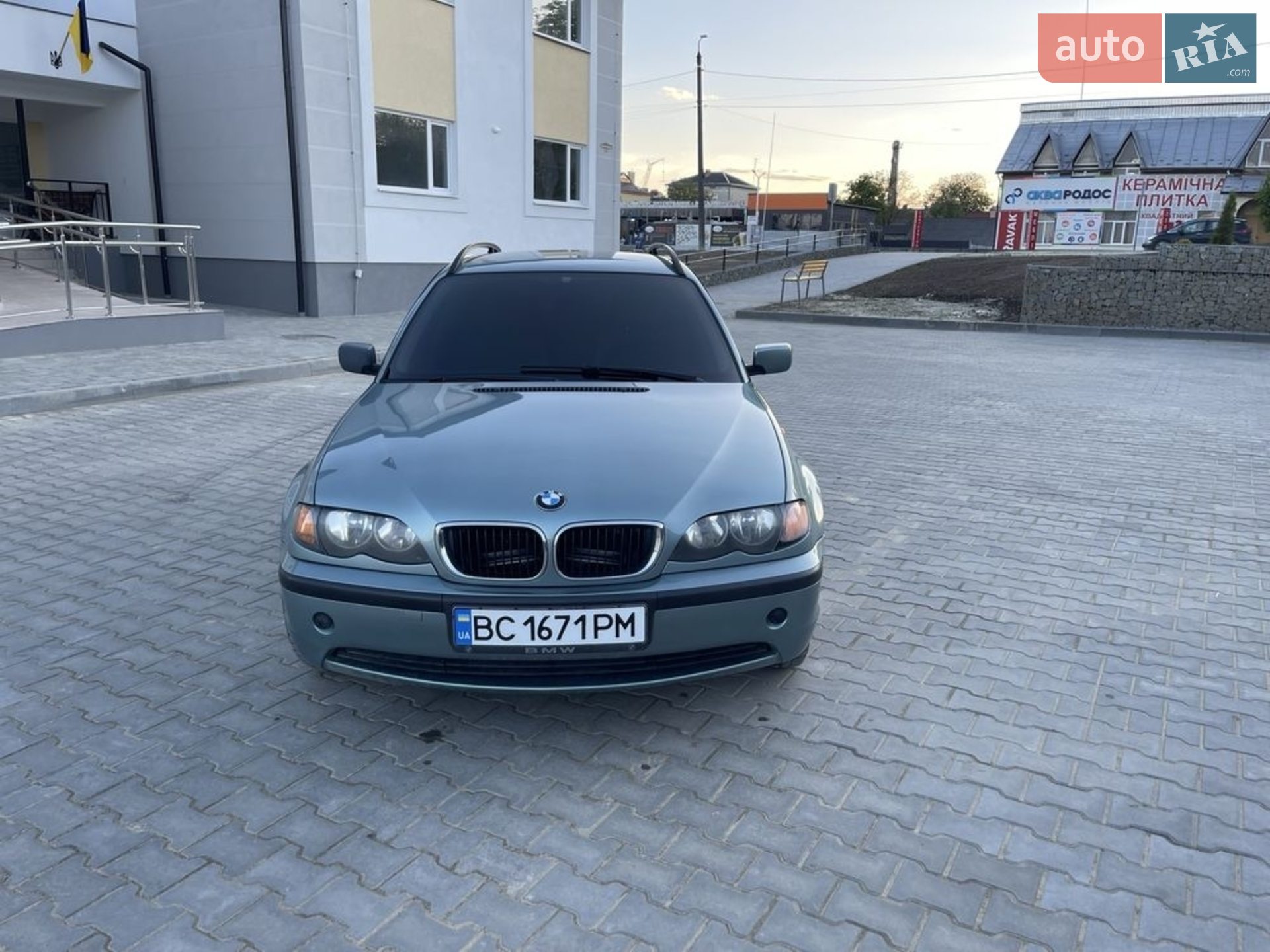 BMW 3 Series, 2003