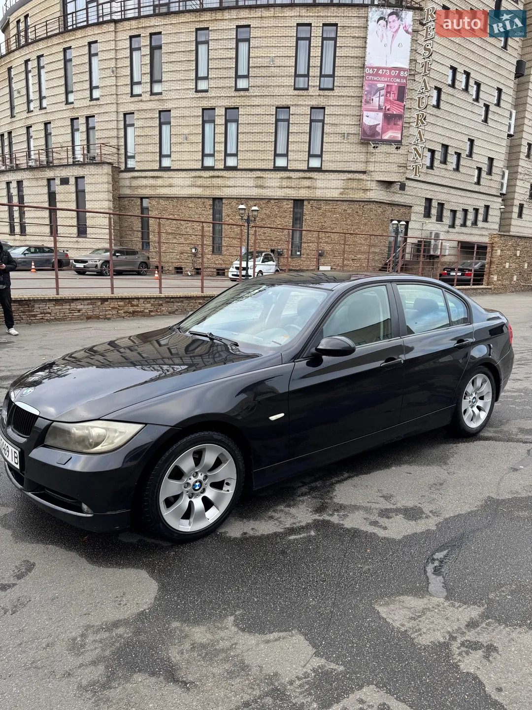 BMW 3 Series, 2005