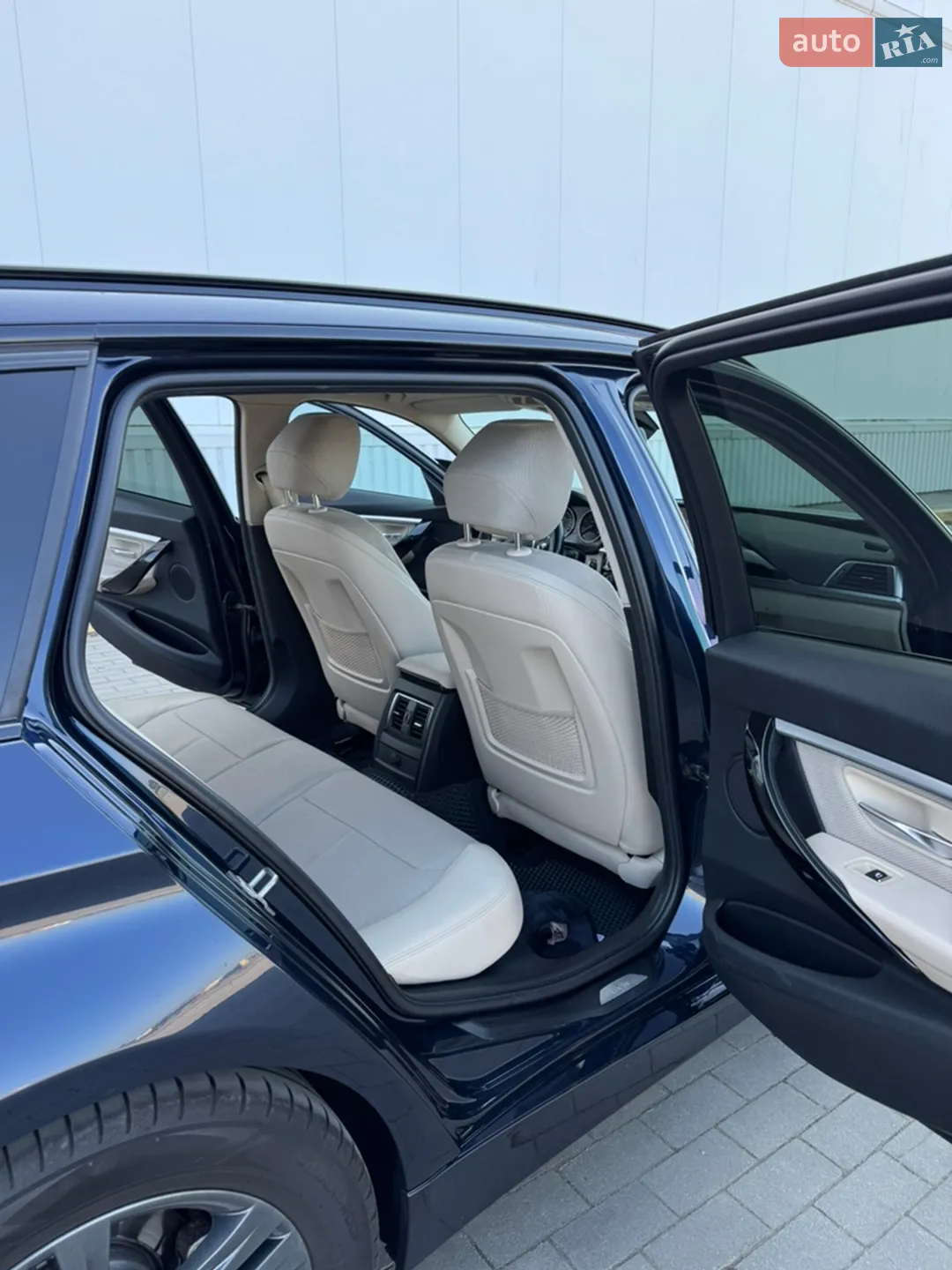 BMW 3 Series, 2015