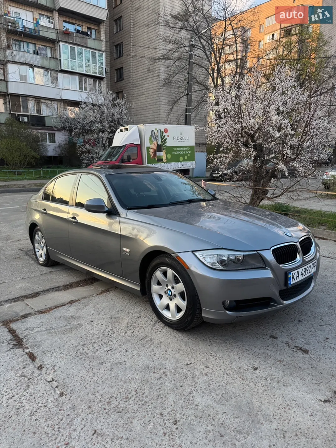BMW 3 Series, 2011