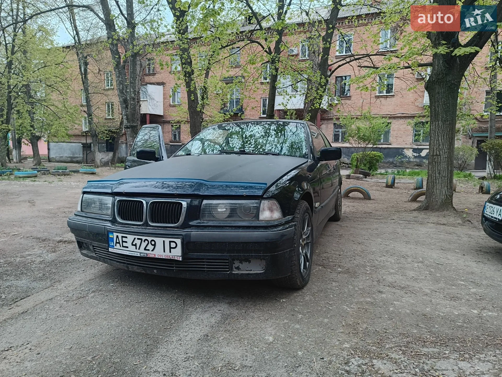 BMW 3 Series, 1998
