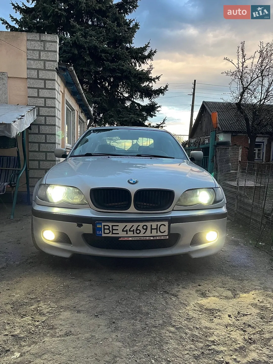 BMW 3 Series, 2002