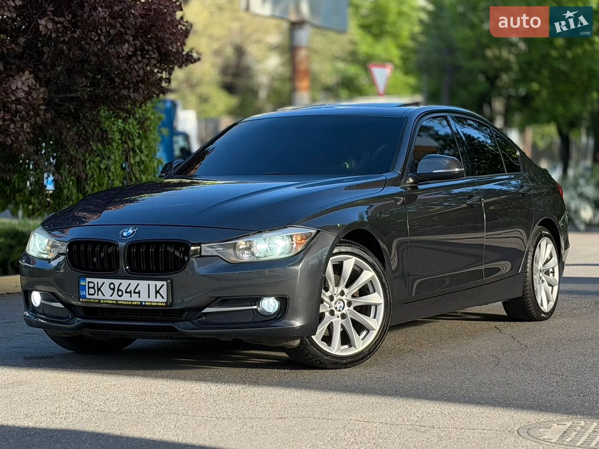 BMW 3 Series, 2012