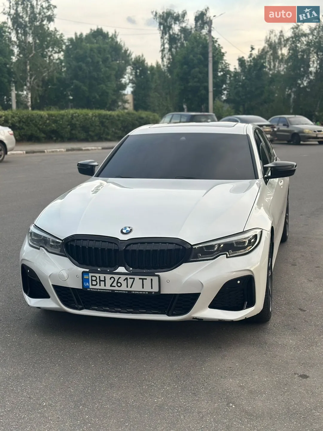 BMW 3 Series, 2019