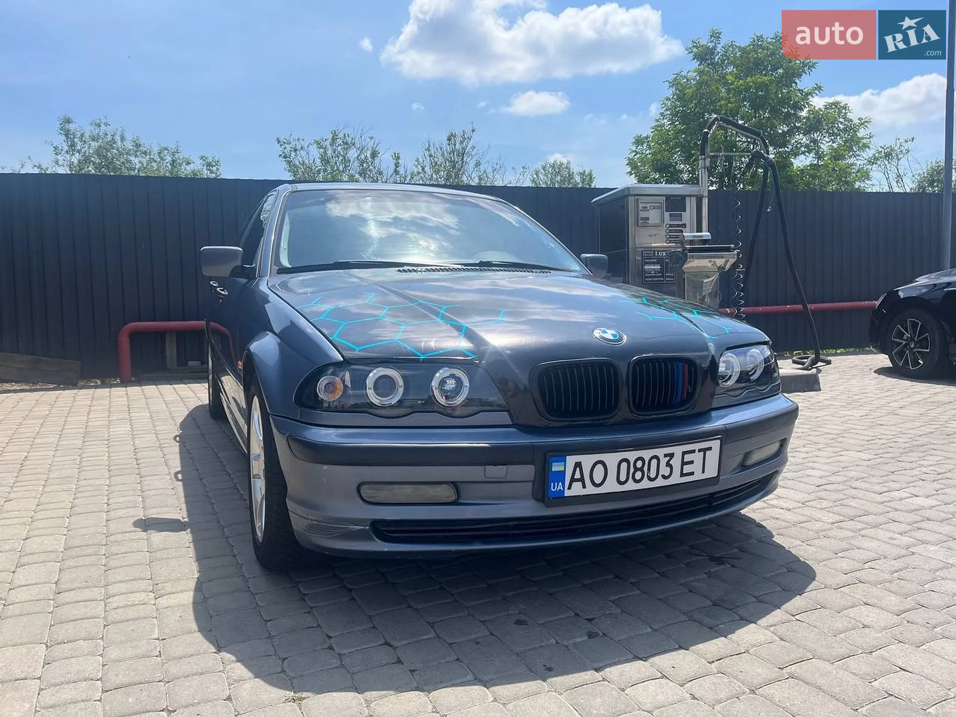 BMW 3 Series, 2000