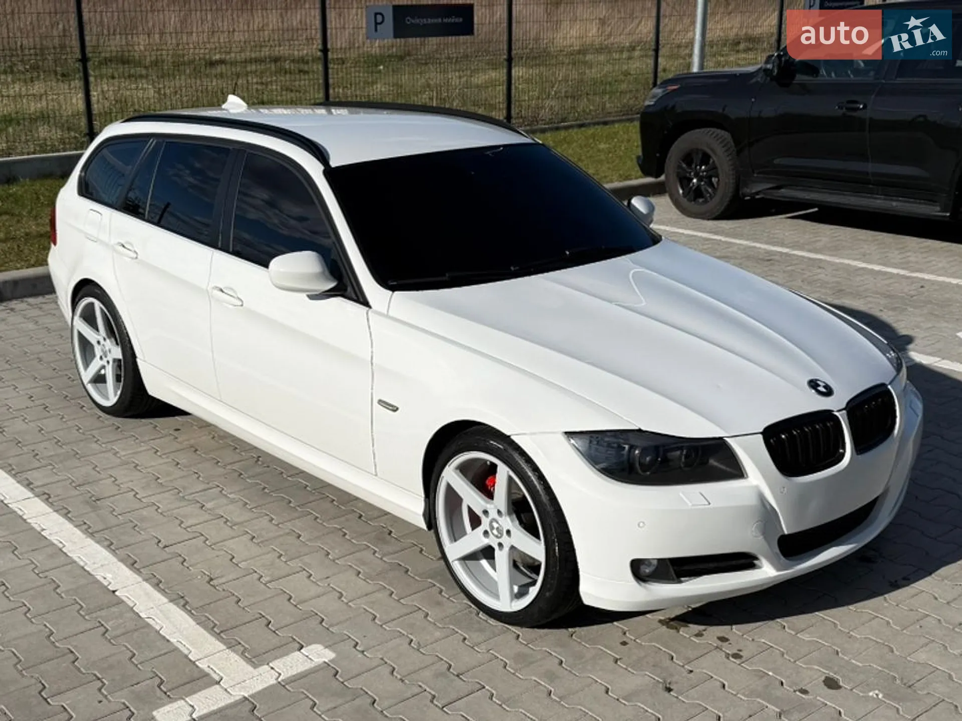 BMW 3 Series, 2011