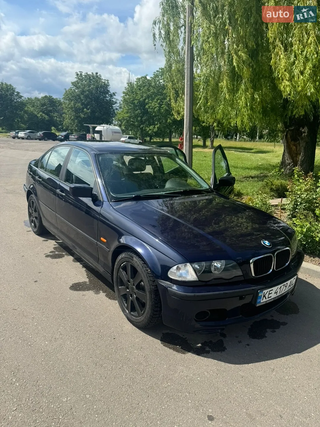 BMW 3 Series, 2001