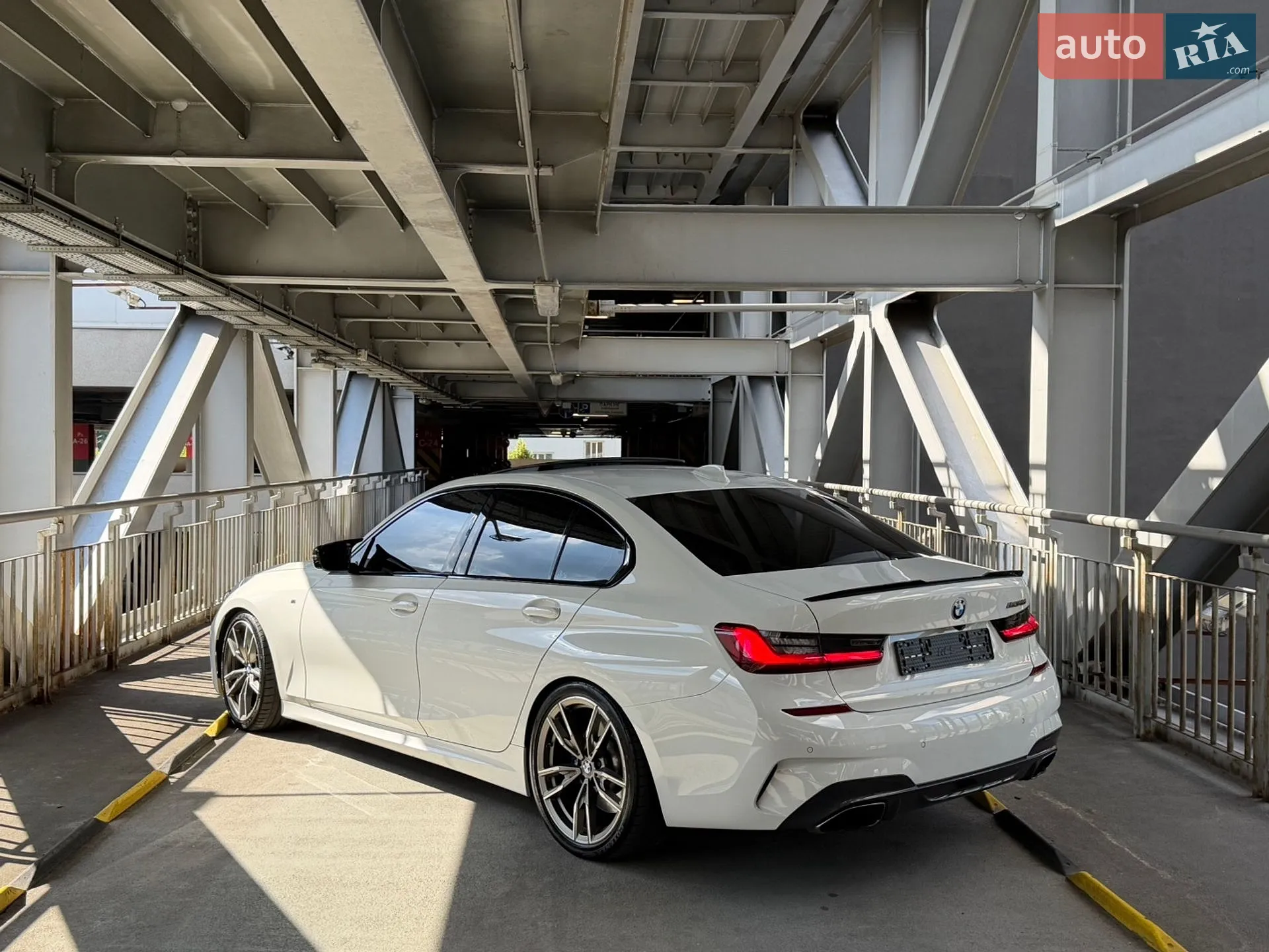 BMW 3 Series, 2019