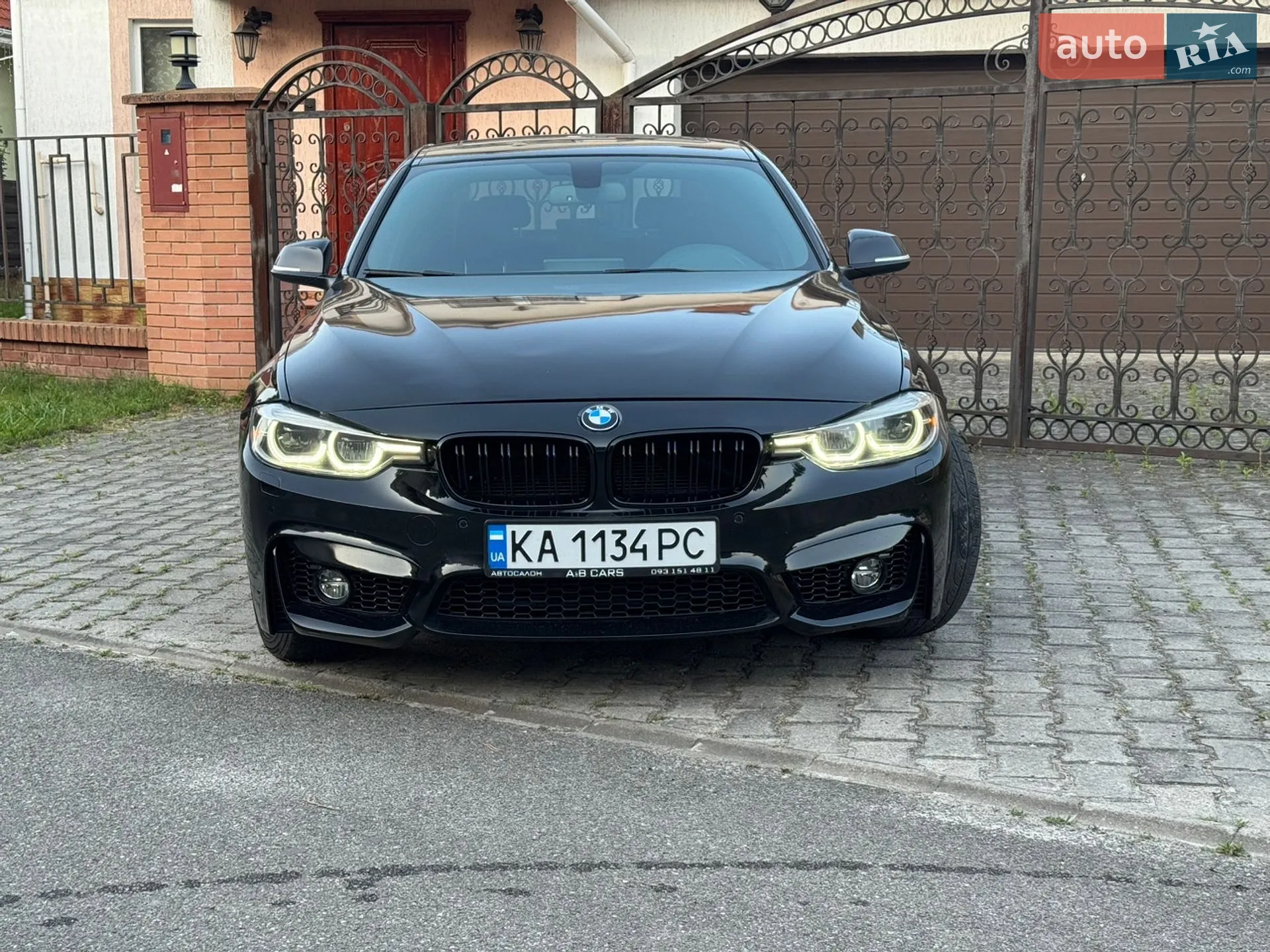 BMW 3 Series, 2016
