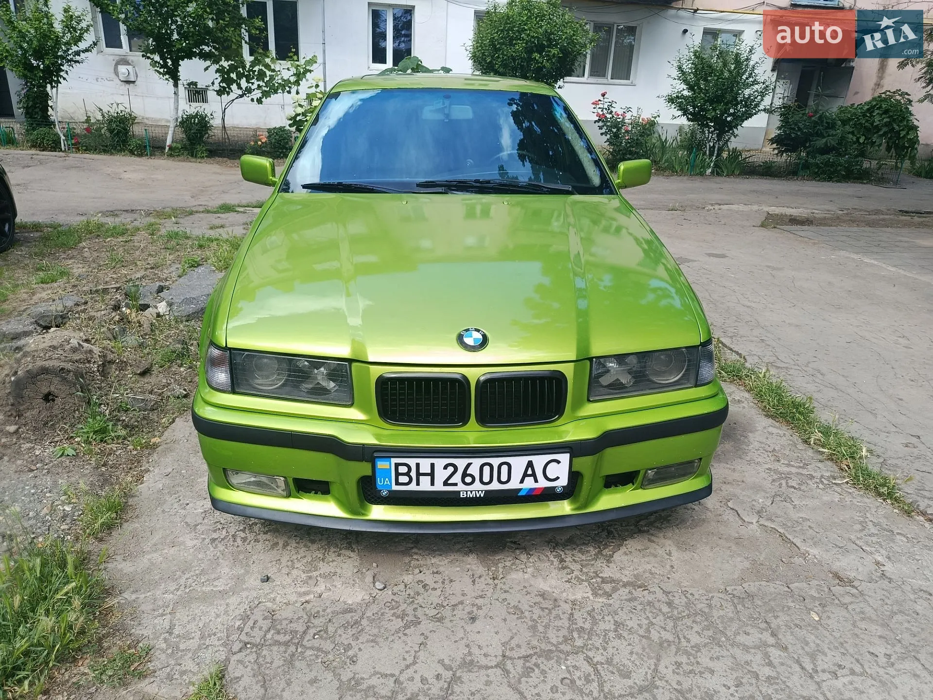 BMW 3 Series, 1992