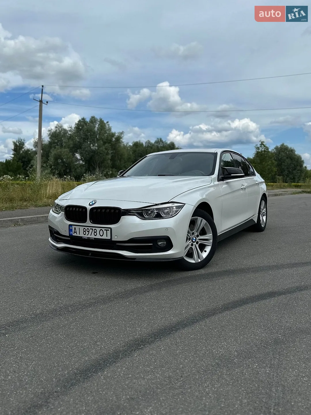 BMW 3 Series, 2016