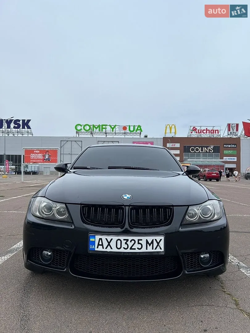 BMW 3 Series, 2005