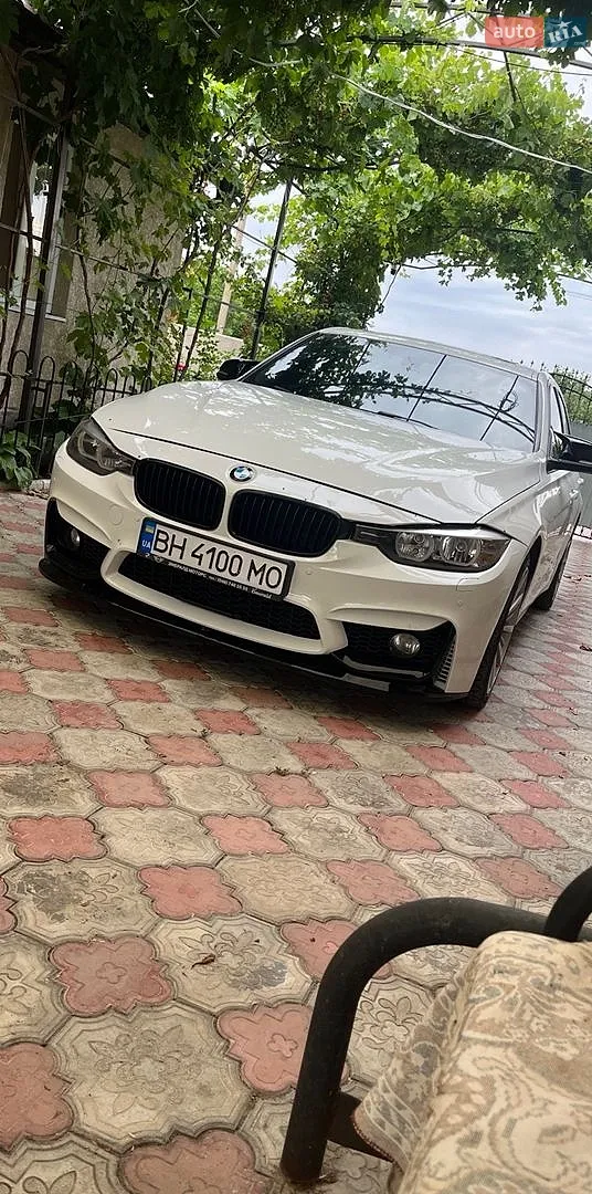 BMW 3 Series, 2013