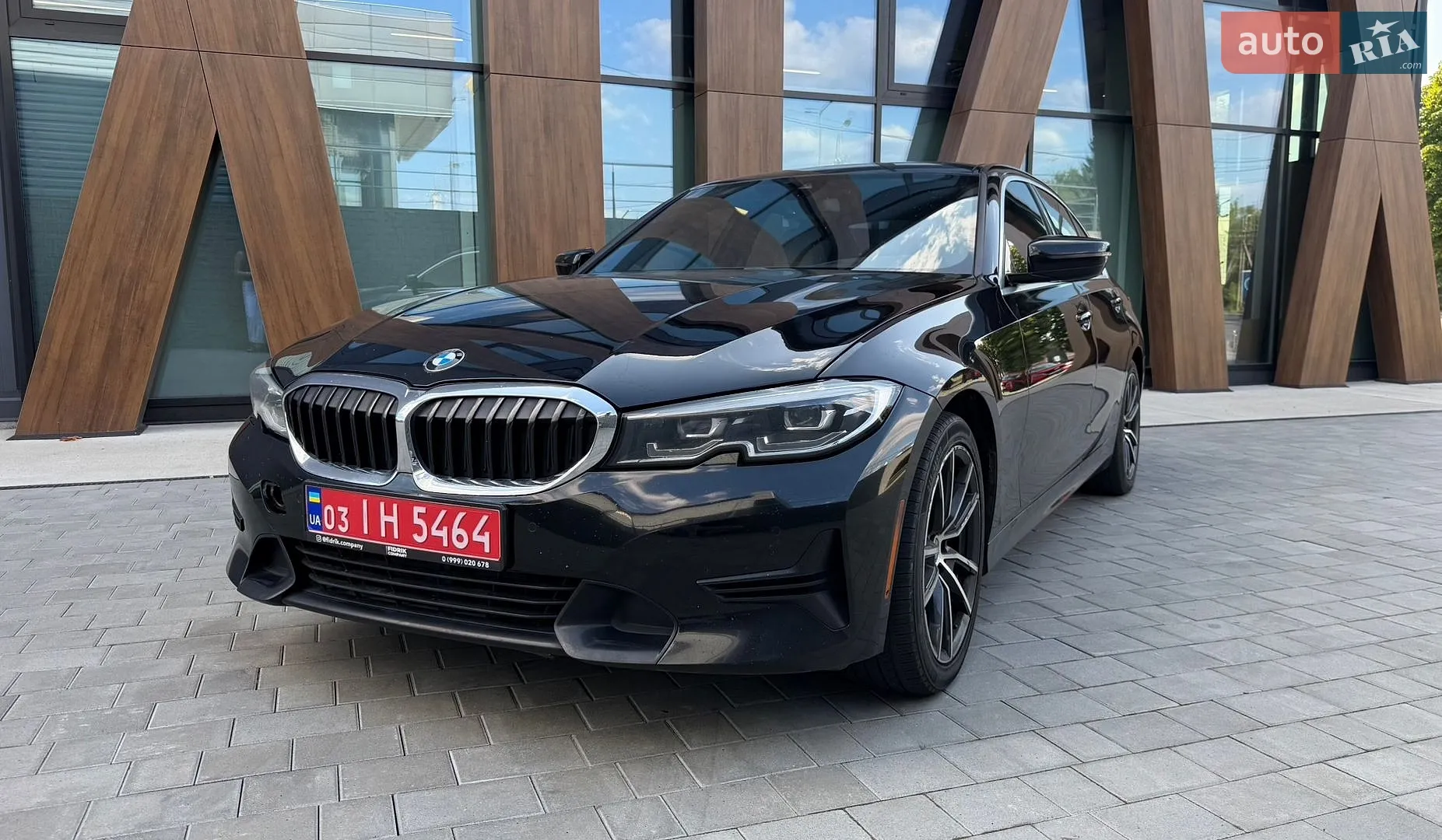 BMW 3 Series, 2019