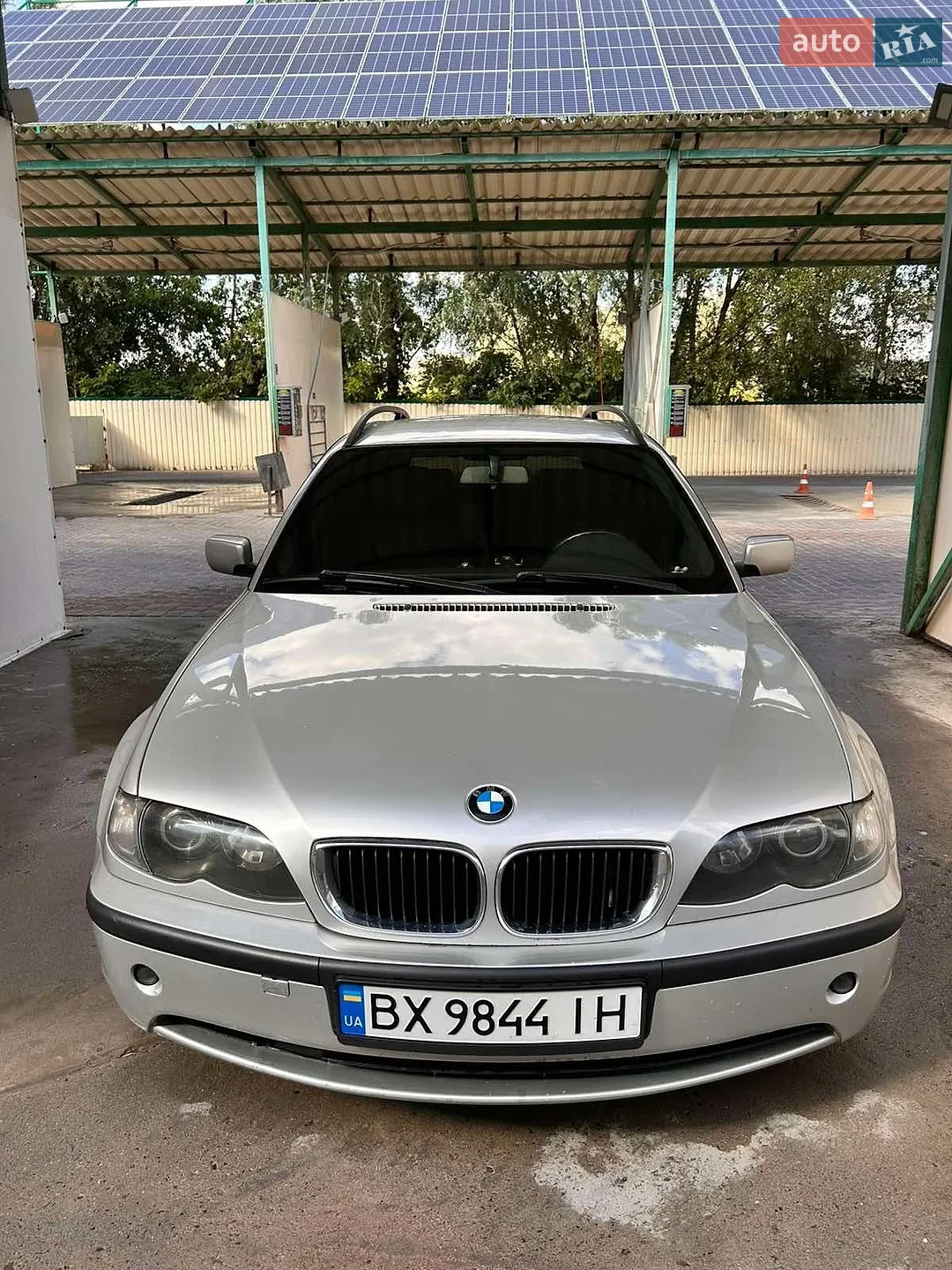 BMW 3 Series, 2005