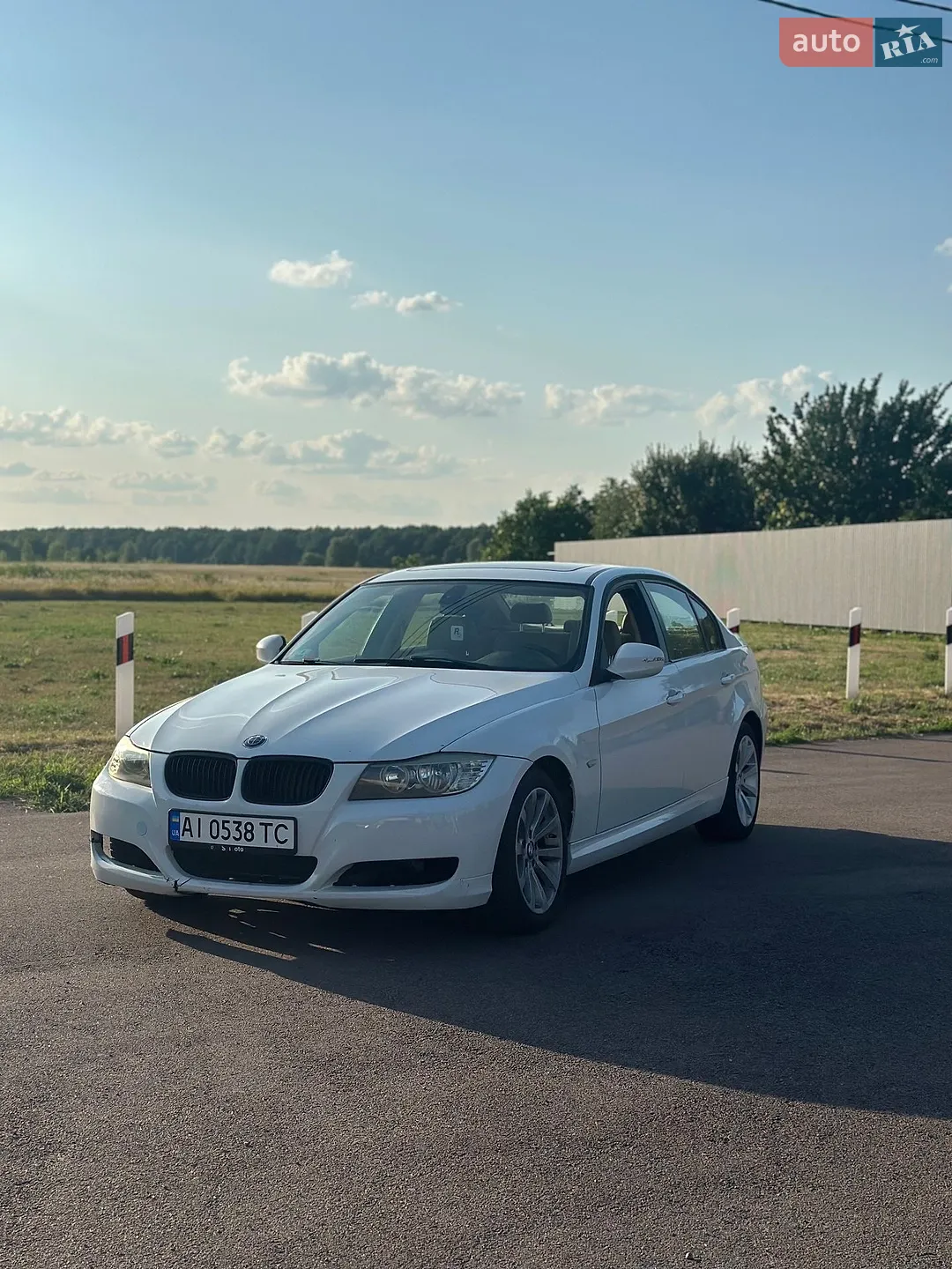 BMW 3 Series, 2011