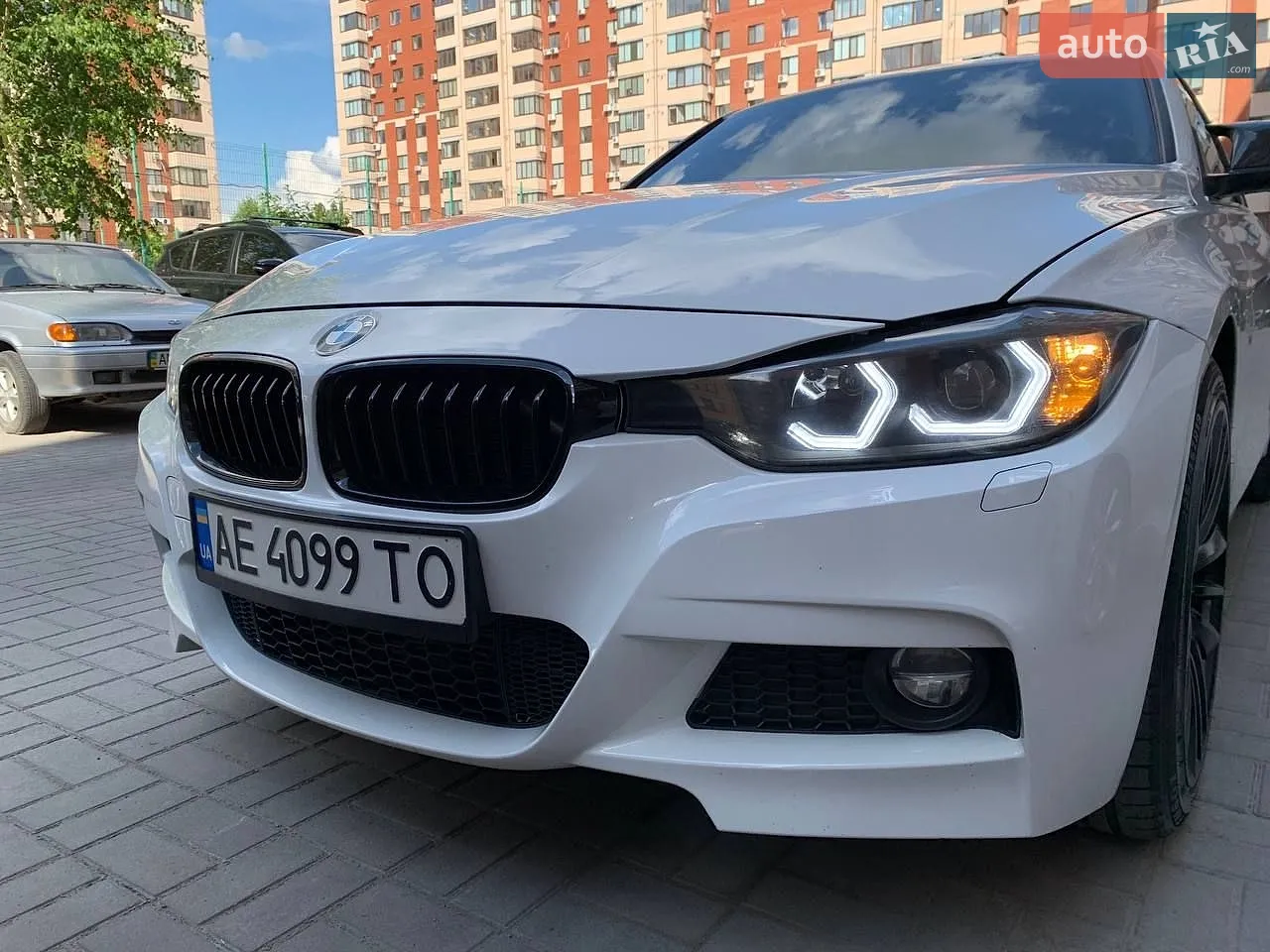 BMW 3 Series, 2012
