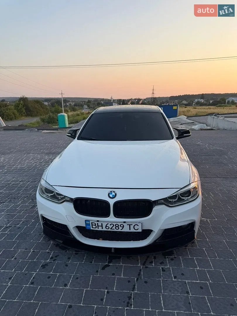 BMW 3 Series, 2011